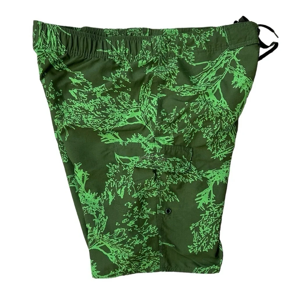 NWT Eddie Bauer Men’s XL Green Botanical Board Swim Shorts Mesh Lined Beach